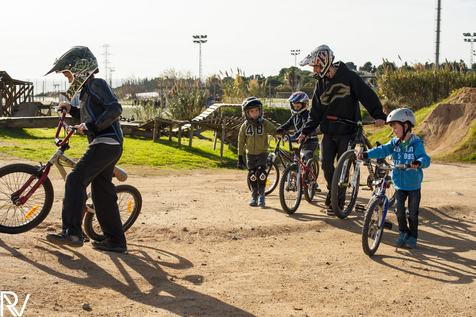 Children learning at the MTB and BMX school